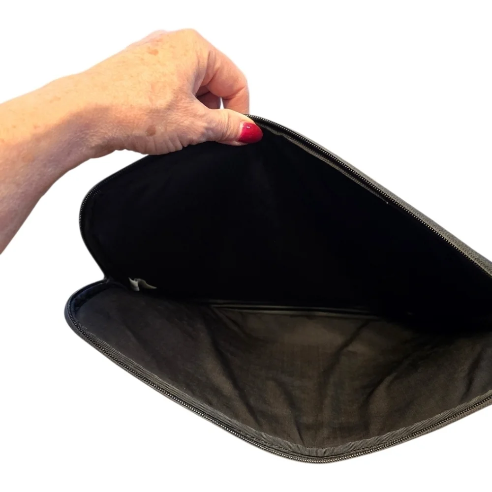 Kate Spade Larchmount Avenue Evangelie Black Leather Laptop Pouch